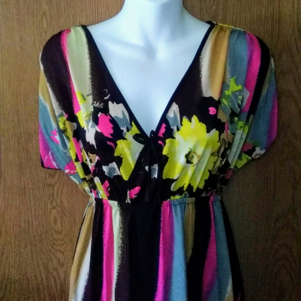 🌸 Multi Colored Floral Maxi Dress Large - Picture 1 of 5